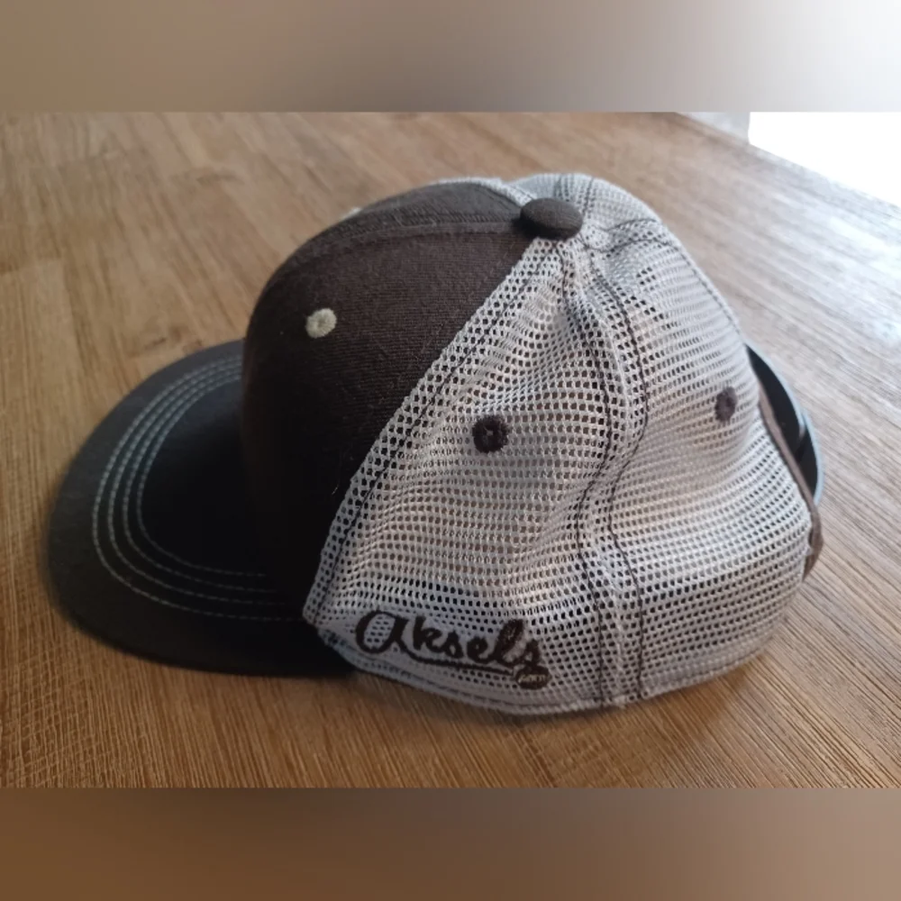 Aksels Boys Trucker Hat Brown - Gorilla